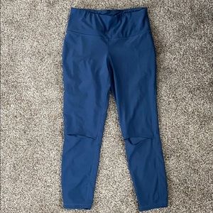 Blue Cropped Leggings